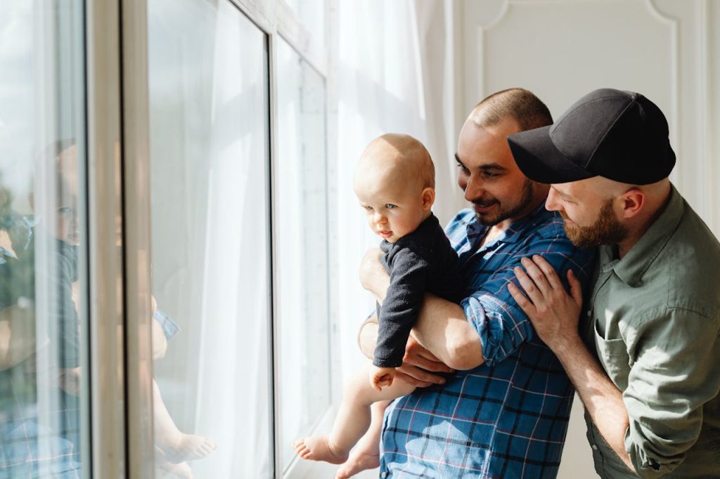 Adopción y derechos parentales LGBT+ en México