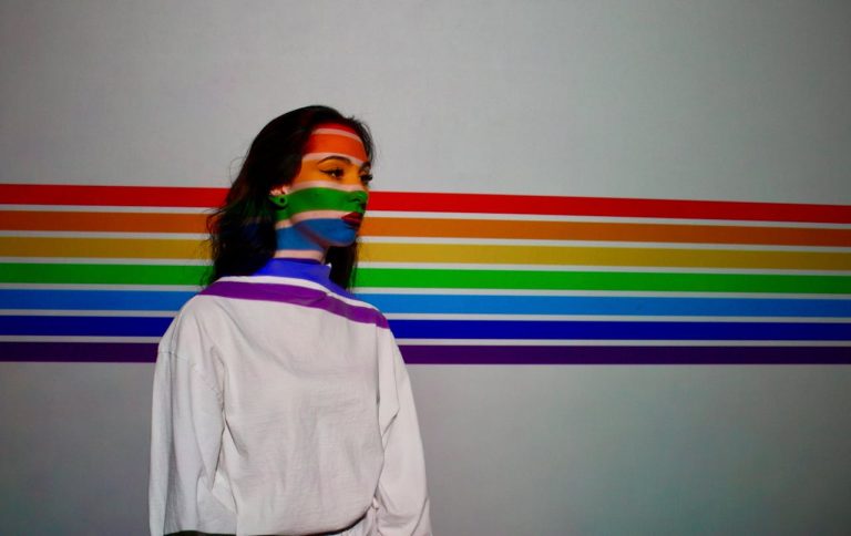 Análisis de la representación LGBT+ en medios mexicanos